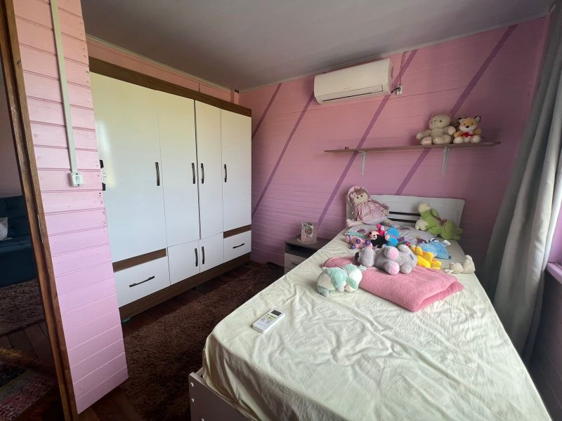 5d99f046-5db8-4df2-aca9-bf58a83d834f